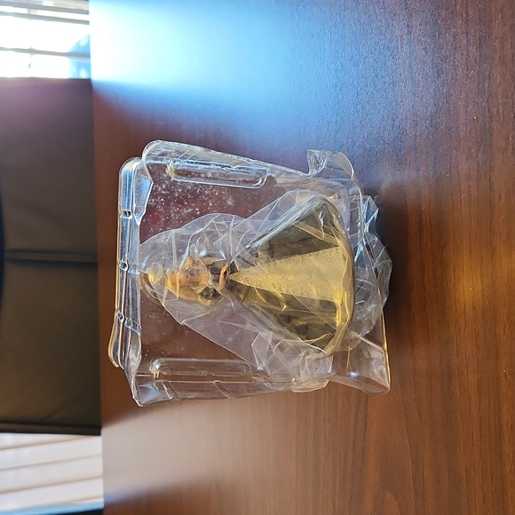 Hallmark Barbie as The Millennium Princess ornament 1999, in box. - Picture 3 of 6